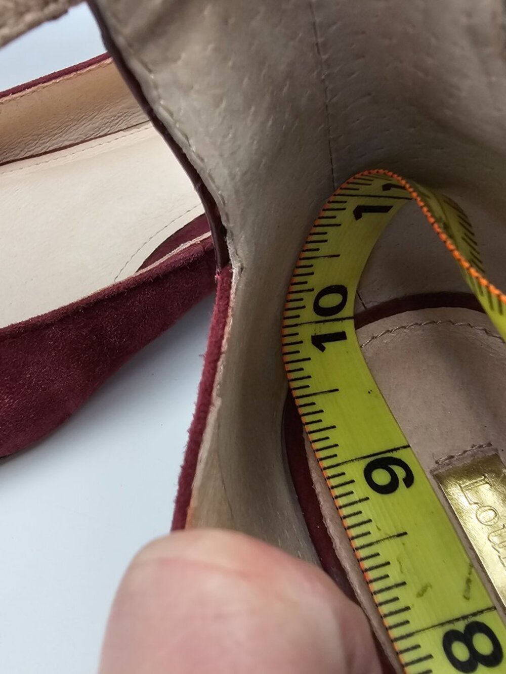 Louise et Cie Lo‑Berry Burgundy Suede Pointed‑Toe Flats – Approx. Size 8 - Picture 8 of 9